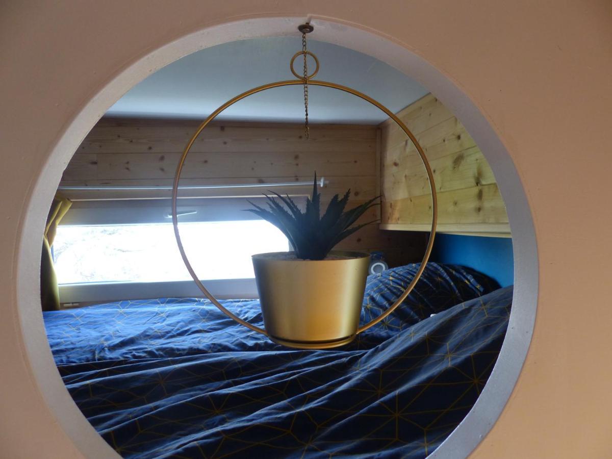 Mon Ptit Nid House Tiny House Apartment Panissieres Luaran gambar
