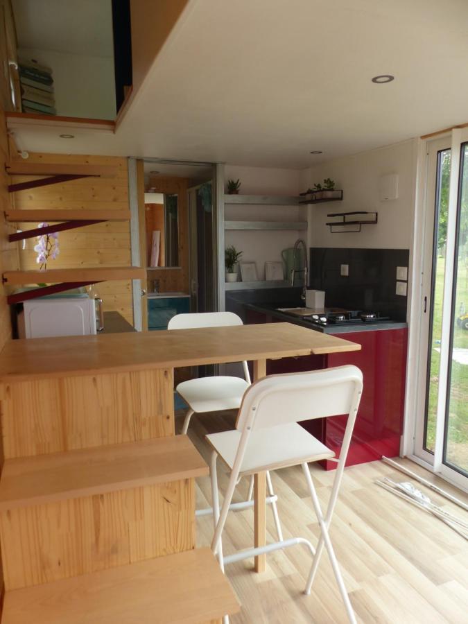 Mon Ptit Nid House Tiny House Apartment Panissieres Luaran gambar